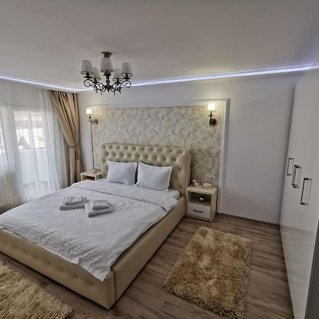 Apartament Gold Luxury Tîrgu Ocna Exterior foto